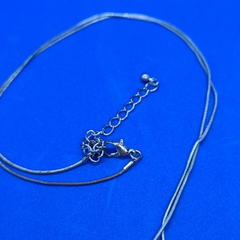 Jewelry - Picture 3 of 3